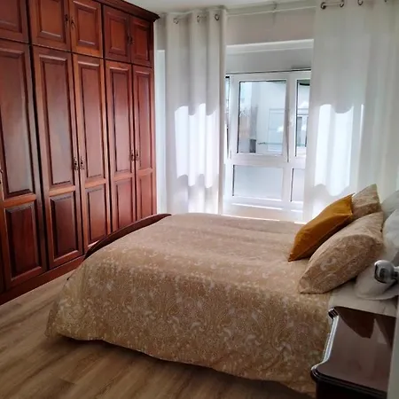 شقة Coruna Magica